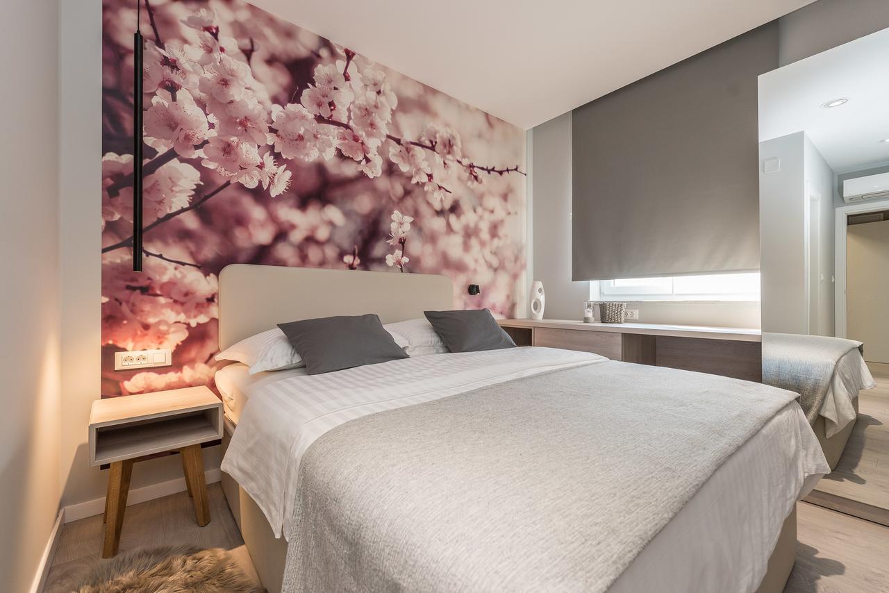 Luxury Apartments Garden Sukosan Luaran gambar