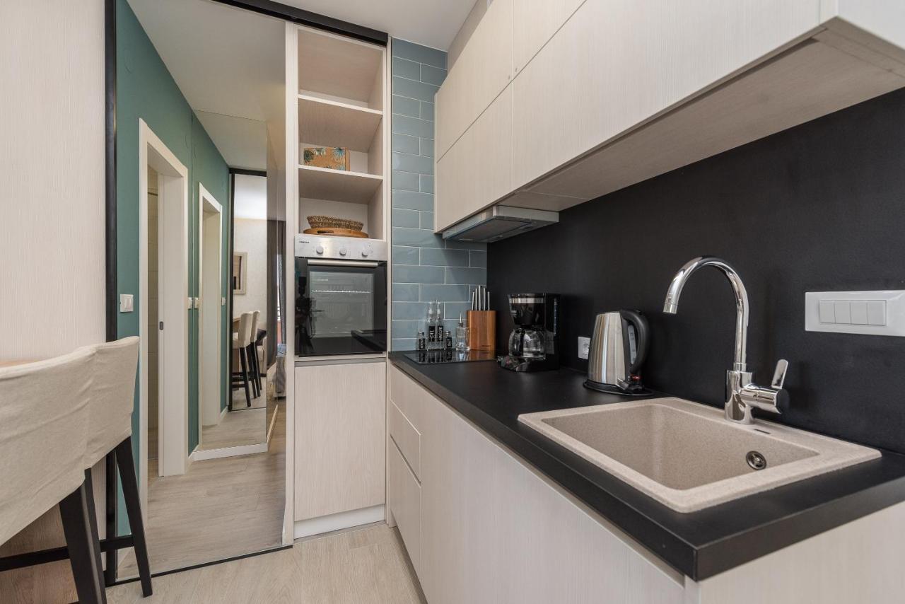 Luxury Apartments Garden Sukosan Luaran gambar