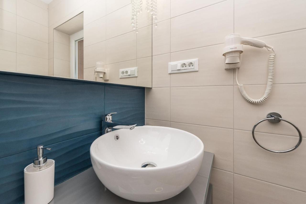 Luxury Apartments Garden Sukosan Luaran gambar