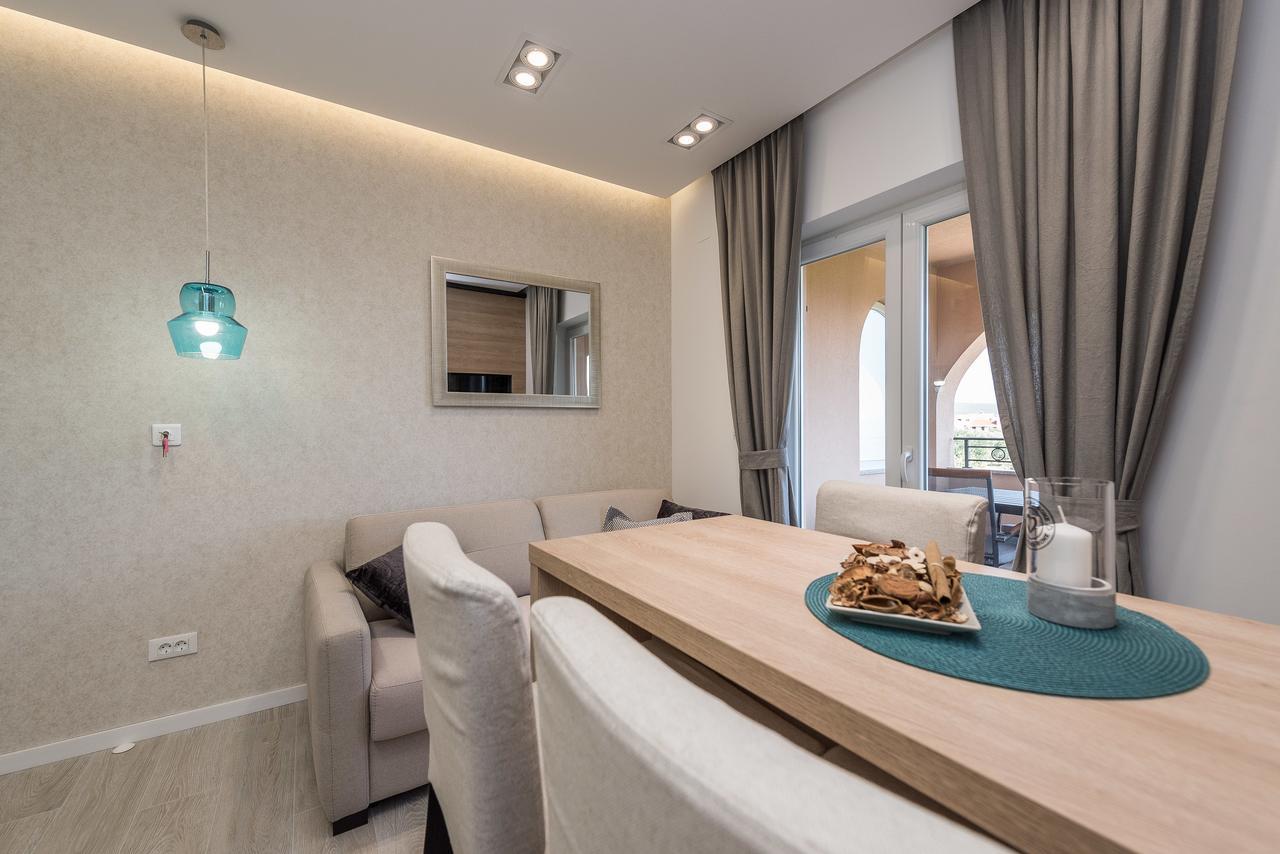 Luxury Apartments Garden Sukosan Luaran gambar