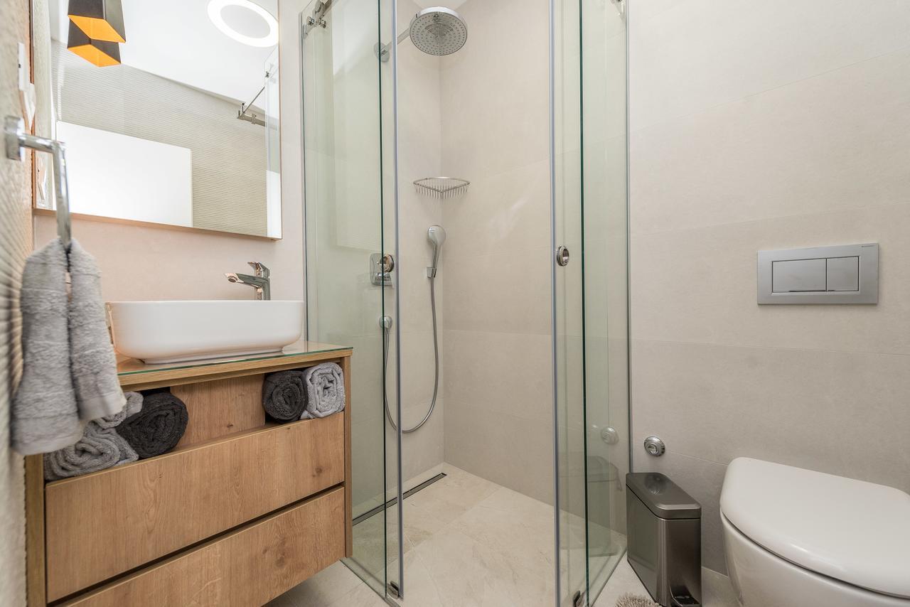 Luxury Apartments Garden Sukosan Luaran gambar