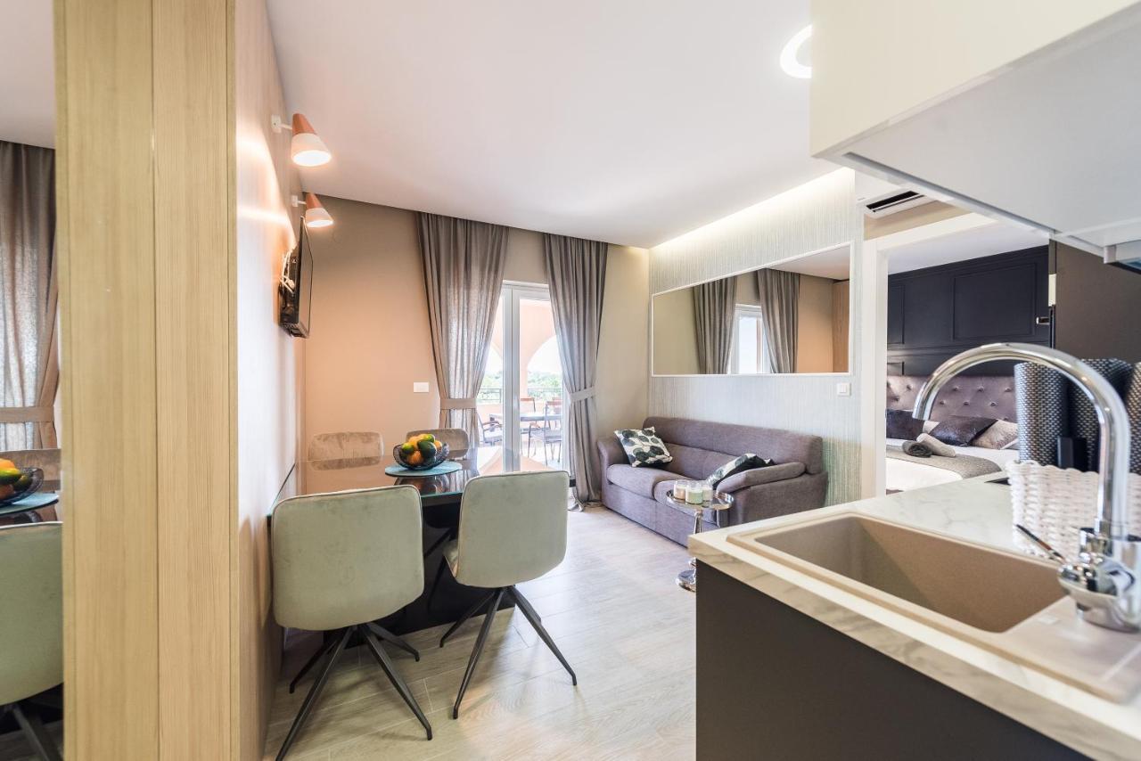 Luxury Apartments Garden Sukosan Luaran gambar