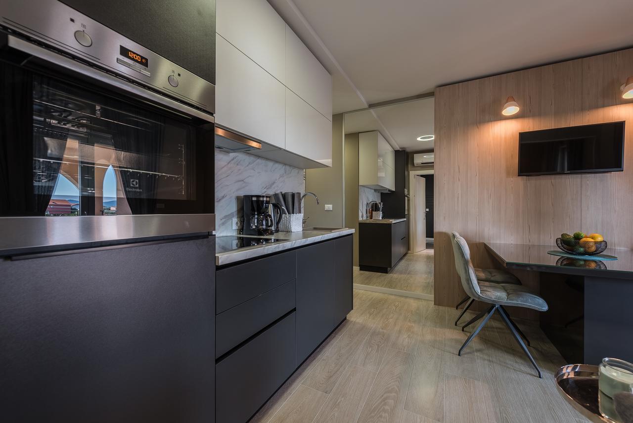 Luxury Apartments Garden Sukosan Luaran gambar