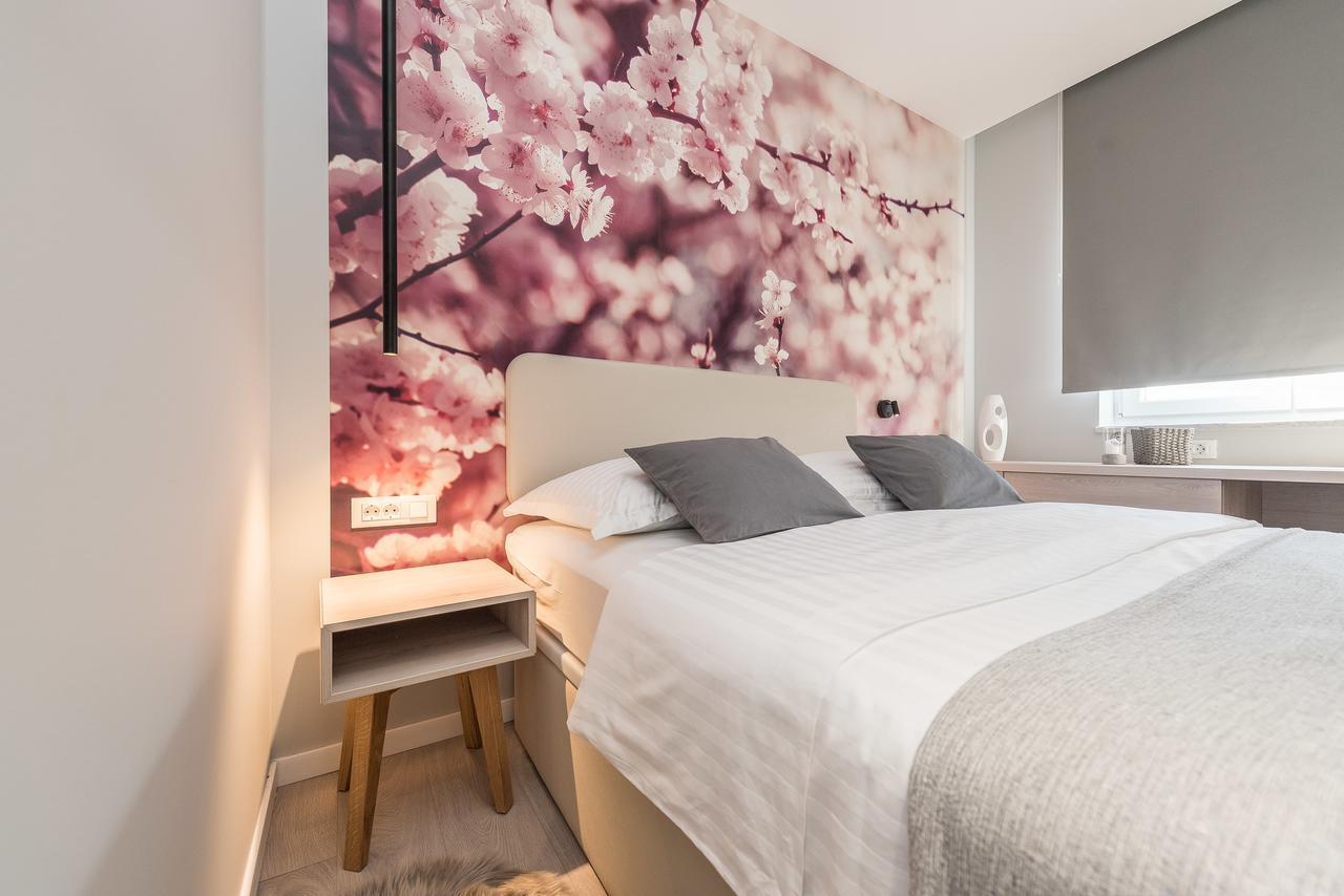 Luxury Apartments Garden Sukosan Luaran gambar