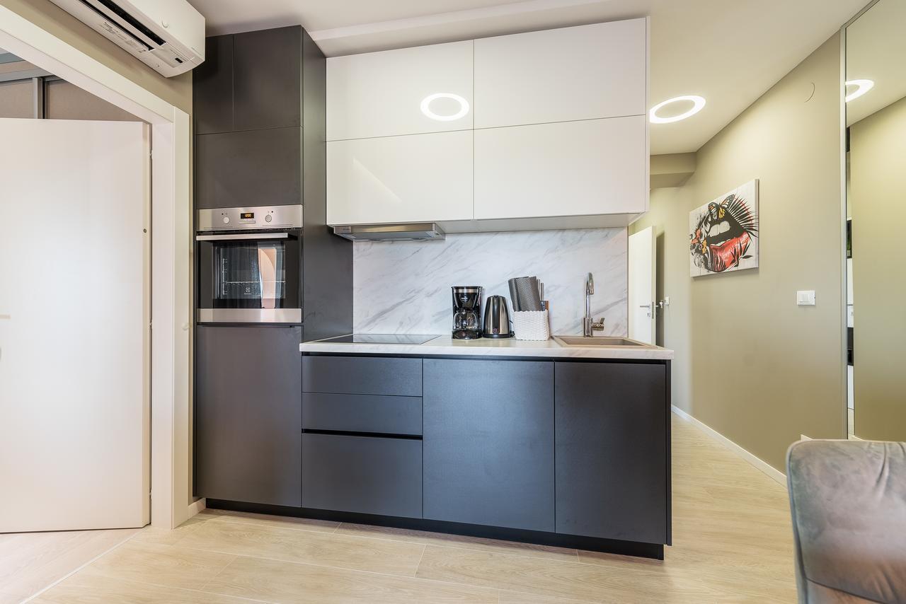 Luxury Apartments Garden Sukosan Luaran gambar